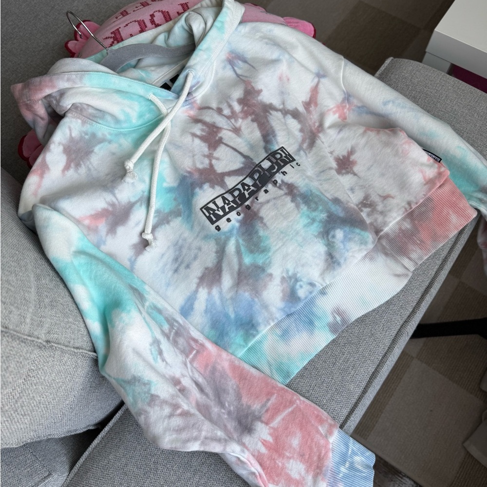Napapijri Pastel Tie-Dye Cropped Hoodie in Blue Pink Gray